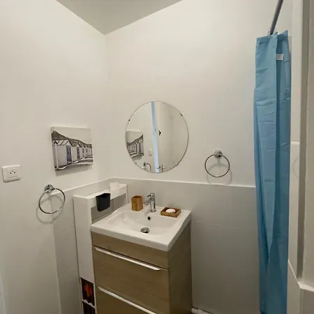 120m With Garden Near The Sea Sainte-Marie-de-Ré